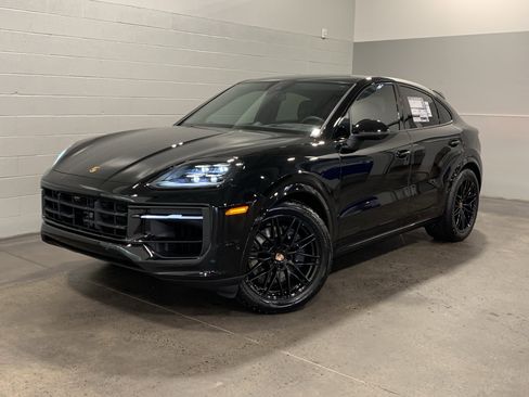New 2026 Porsche Cayenne Coupe image 1