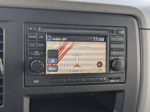 Used 2014 Nissan NV 3500 SL w/ Technology Package RWD image 9