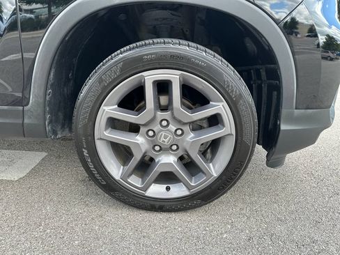 Used 2023 Honda Passport EX-L image 14