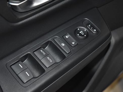 Used 2024 Honda CR-V Sport image 5