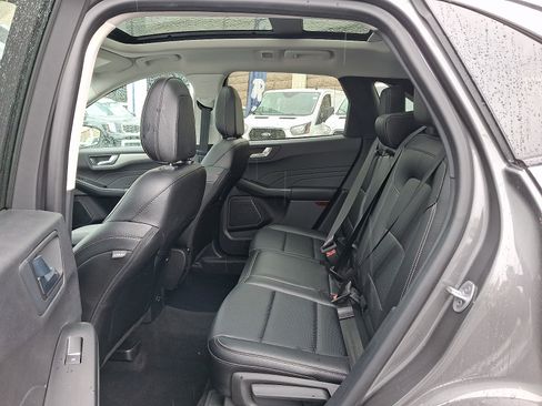 Used 2022 Ford Escape SEL AWD/4WD image 10