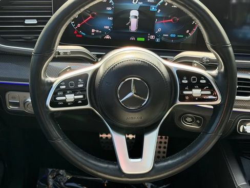 Used 2022 Mercedes-Benz GLS 450 4MATIC image 15