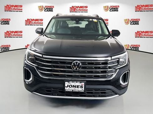 Used 2024 Volkswagen Atlas SE image 11