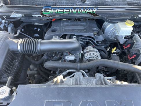 Used 2019 RAM 1500 Limited AWD/4WD image 11