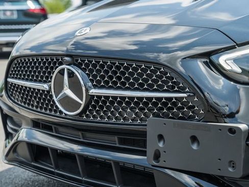 New 2026 Mercedes-Benz C 300 4MATIC Sedan image 12
