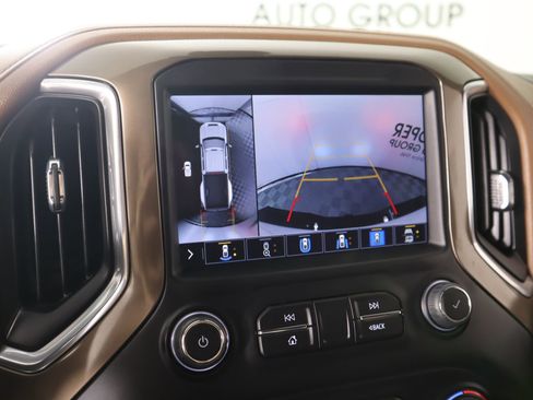 Used 2023 Chevrolet Silverado 3500 High Country AWD/4WD image 6
