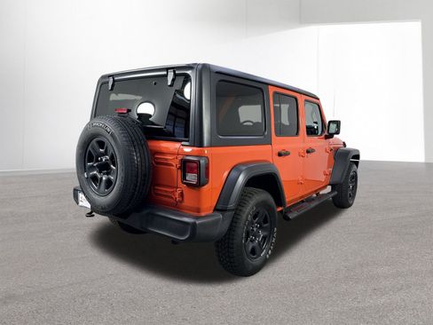 Used 2018 Jeep Wrangler Unlimited Sport AWD/4WD image 33