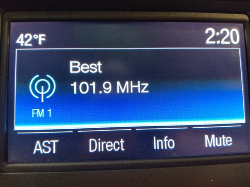 Used 2016 Ford Fusion S image 25