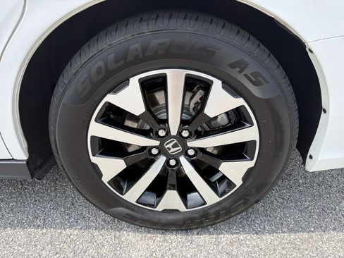 Used 2025 Honda Odyssey EX-L image 27