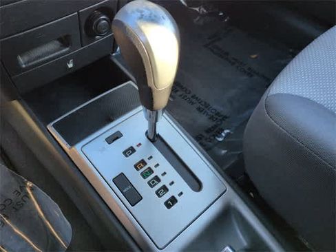 Used 2011 Chevrolet Aveo5 LT w/ Power and Convenience Package image 30