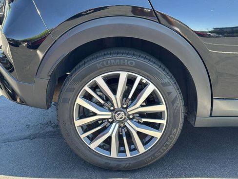 Used 2021 Nissan Kicks SV FWD image 6