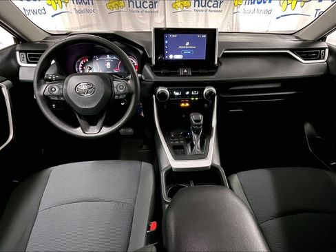 Certified 2023 Toyota RAV4 LE AWD/4WD image 21