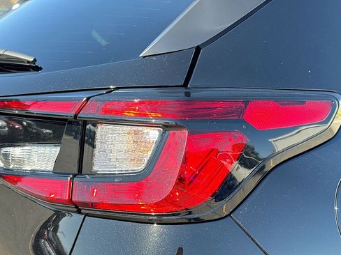 Certified 2025 Subaru Crosstrek 2.5i Limited image 36