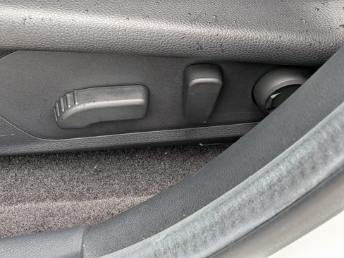 Certified 2025 Subaru Crosstrek 2.5i Limited AWD/4WD image 22