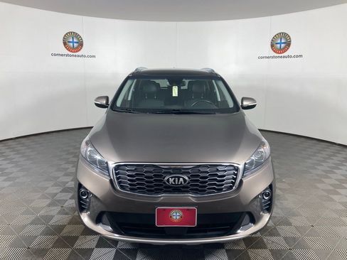 Used 2019 Kia Sorento EX w/ EX Touring Package image 17