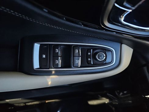 Used 2023 Subaru Outback Limited image 29