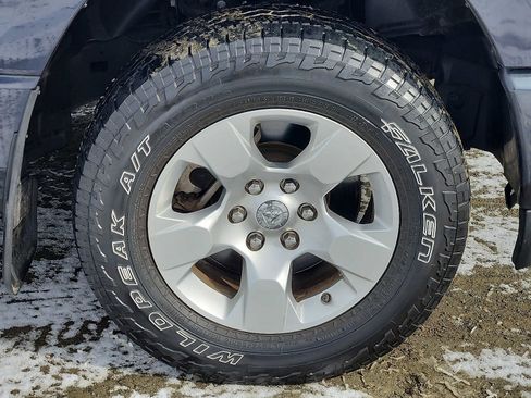 Used 2021 RAM 1500 Big Horn image 8