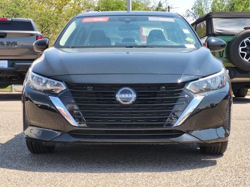 Certified 2025 Nissan Sentra SV FWD image 2