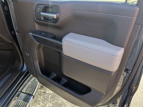 Certified 2021 Chevrolet Silverado 1500 LTZ w/ LTZ Premium Package image 27