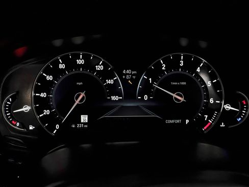 Used 2017 BMW 540i RWD image 18