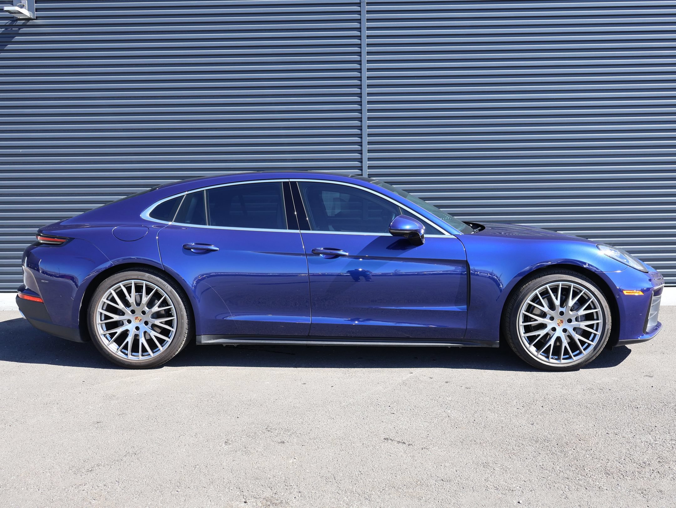 Certified 2024 Porsche Panamera 4 AWD/4WD image 11