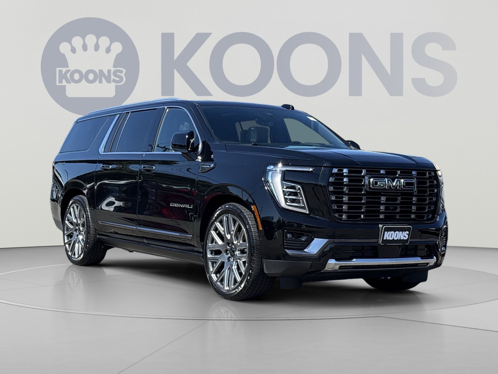 Used 2025 GMC Yukon XL Denali Ultimate AWD/4WD image 10