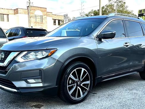Used 2020 Nissan Rogue SL w/ Premium Package FWD image 3