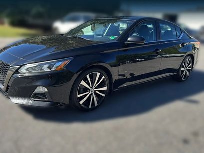 Used 2019 Nissan Altima 2.5 SR w/ SR Premium Package