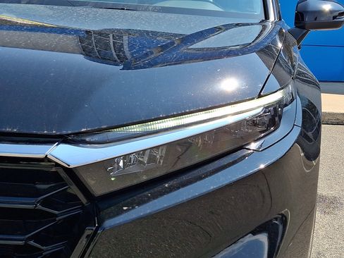 Used 2024 Honda CR-V EX image 9