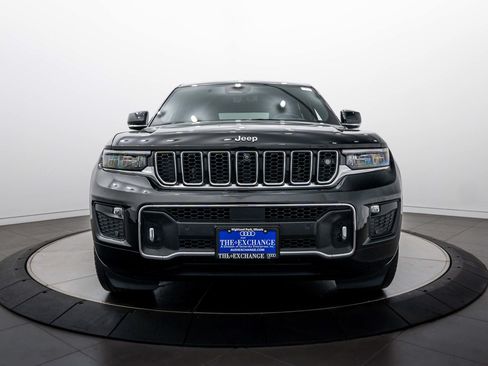 Used 2022 Jeep Grand Cherokee Overland w/ Adv Protech Group III AWD/4WD image 26