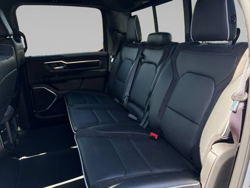 New 2026 RAM 1500 Laramie AWD/4WD image 14