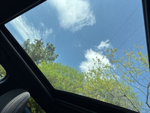 Used 2026 Subaru Forester Premium image 15