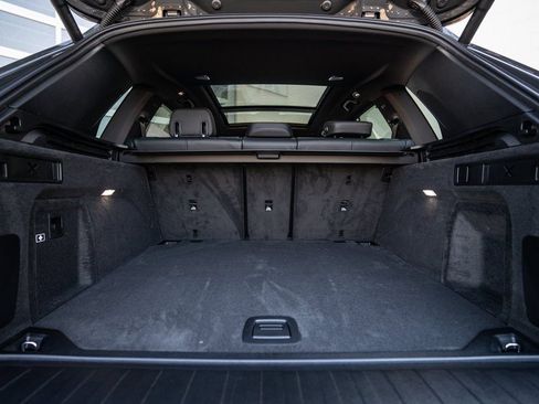 New 2026 BMW X5 M60i image 43