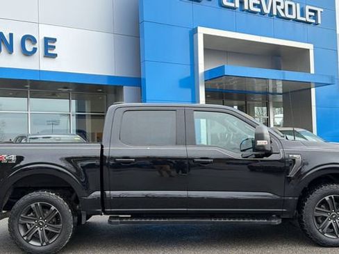 Used 2021 Ford F150 XLT w/ Equipment Group 302A High AWD/4WD image 3