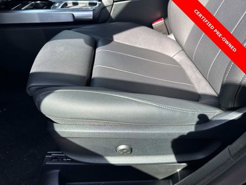 Used 2024 Mercedes-Benz GLB 250 GLB 250 image 14