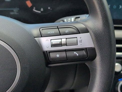 Used 2025 Hyundai Santa Cruz SEL FWD image 21