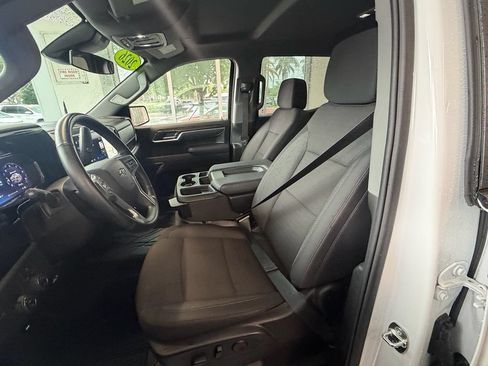 Used 2026 Chevrolet Silverado 1500 RST RWD image 8