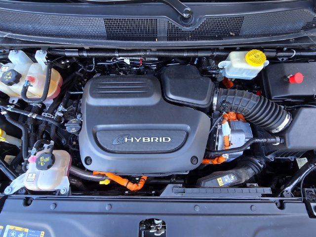 Certified 2022 Chrysler Pacifica Touring-L FWD image 27