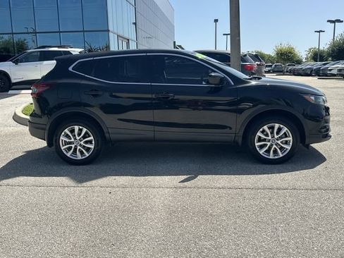 Certified 2021 Nissan Rogue Sport S FWD image 6