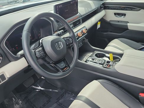 Certified 2026 Honda Passport TrailSport Elite image 15