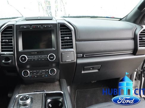 Used 2019 Ford Expedition Limited w/ Equipment Group 302A RWD image 20