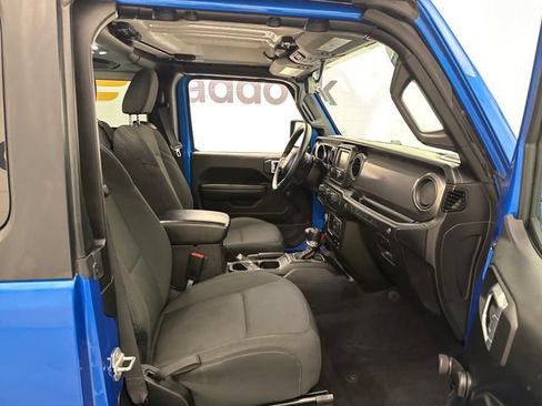Used 2021 Jeep Wrangler Sport AWD/4WD image 25