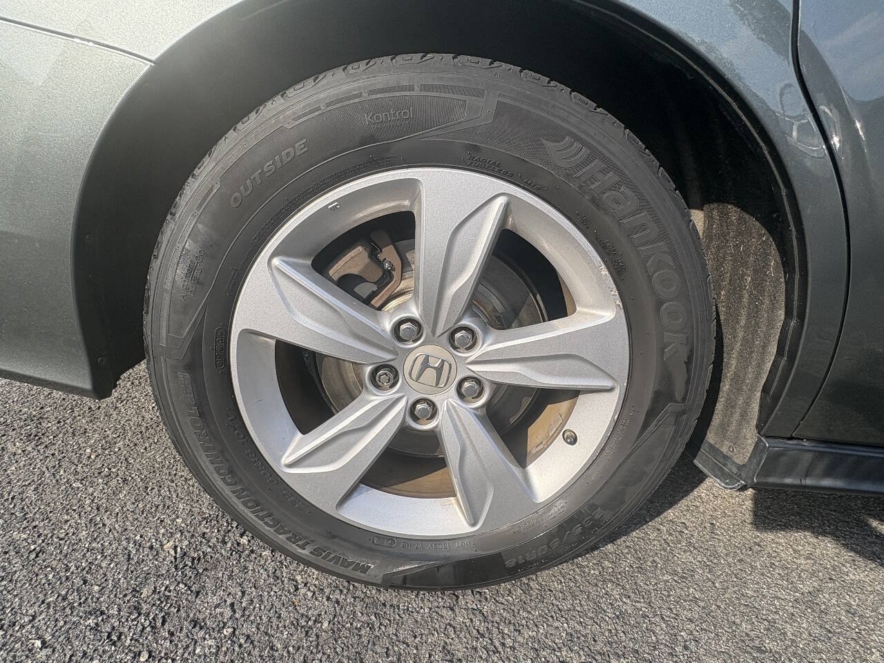 Used 2018 Honda Odyssey EX-L image 28