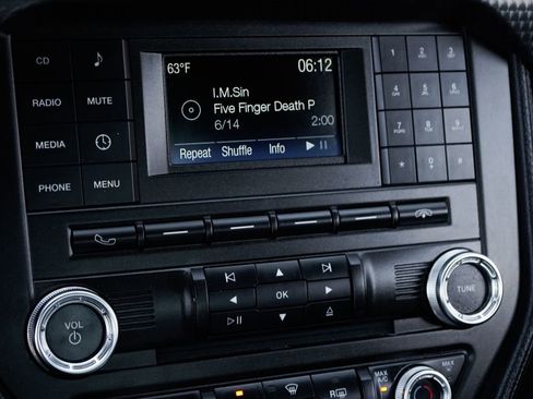 Used 2017 Ford Mustang GT w/ GT Performance Package image 27