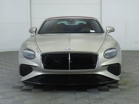 Used 2026 Bentley Continental GTC image 10