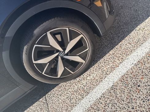 Used 2025 Volkswagen ID.4 Pro S RWD image 8