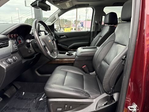 Used 2020 Chevrolet Tahoe LT image 16