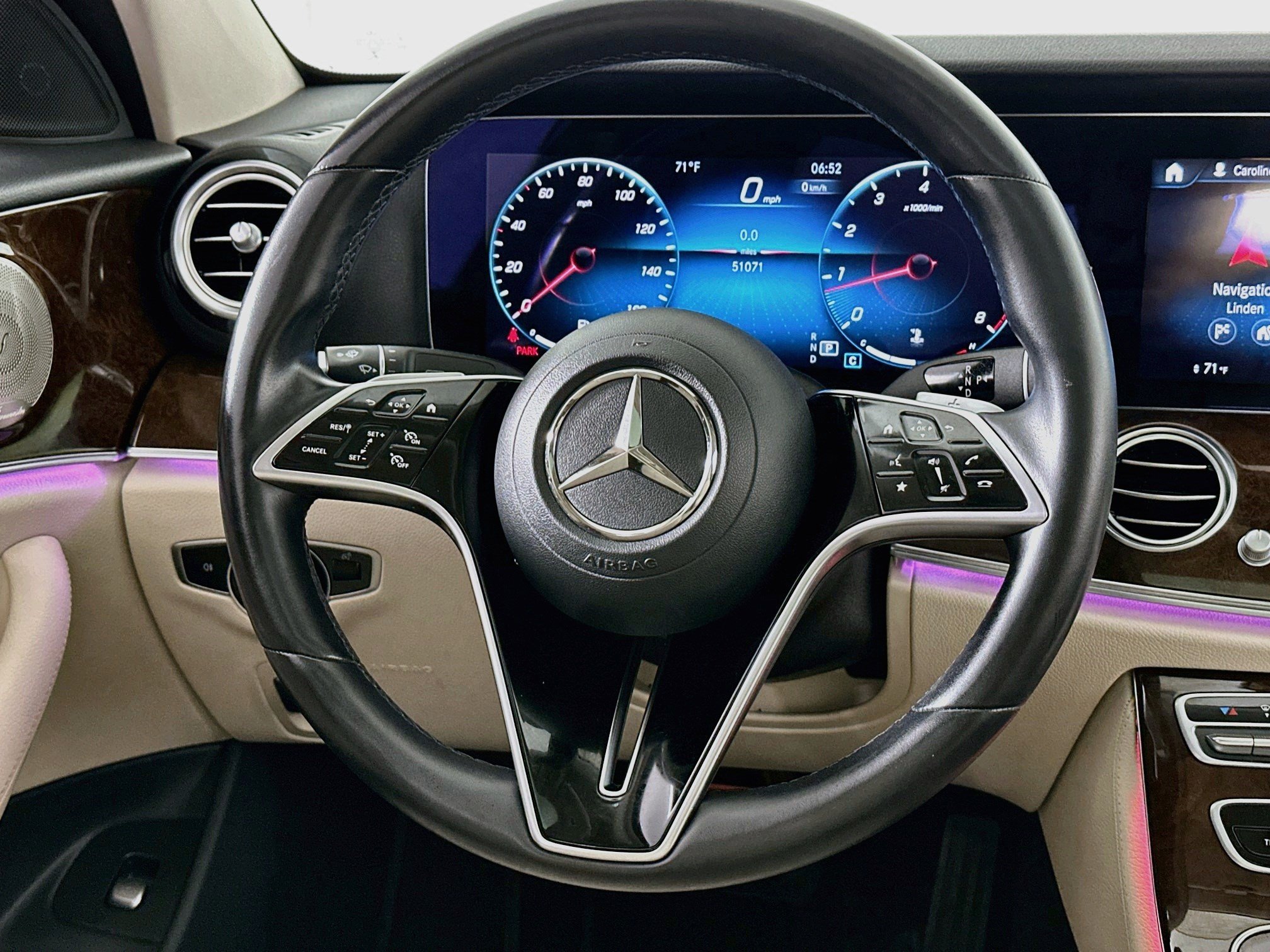 Used 2021 Mercedes-Benz E 350 4MATIC Sedan image 8