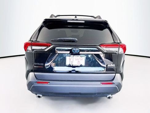 Used 2024 Toyota RAV4 AWD Hybrid image 8