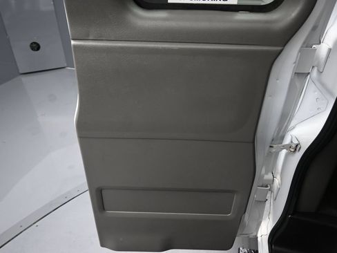 Used 2023 Chevrolet Express 3500 LS RWD image 29